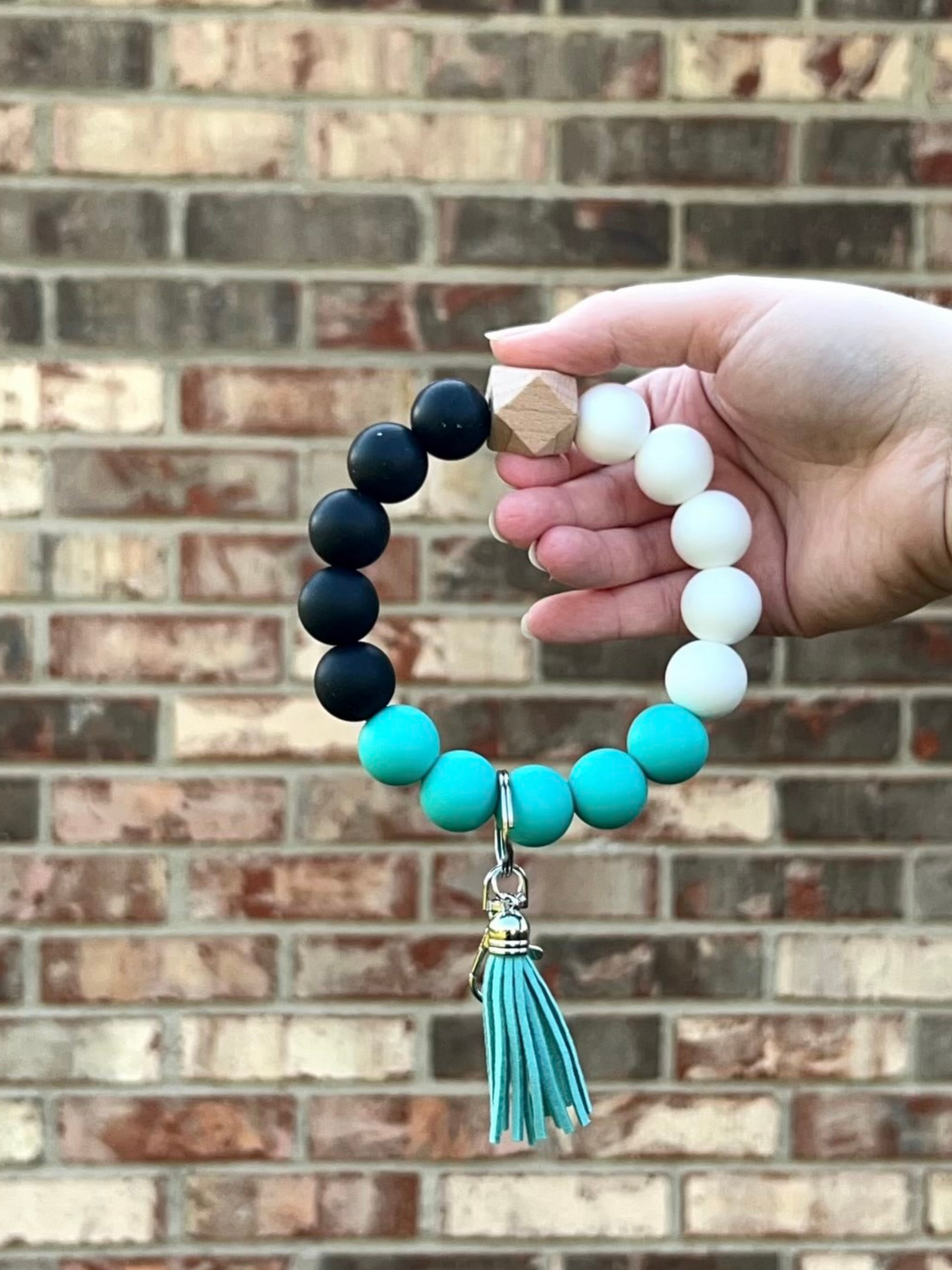 Turquoise Beaded Wristlet