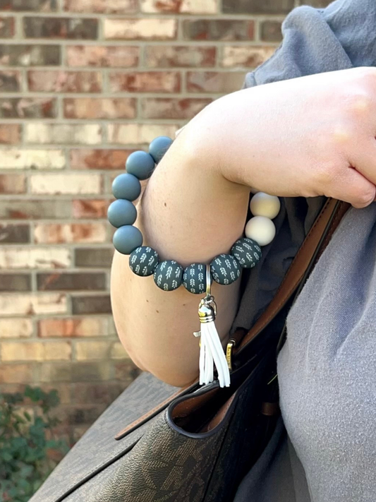 Wheatfield Beaded Wristlet